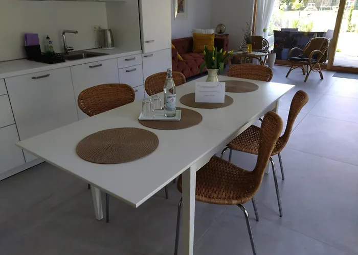 Nyaraló Jordans Kate